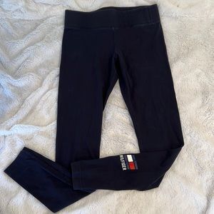 NWOT Tommy Hilfiger leggings small